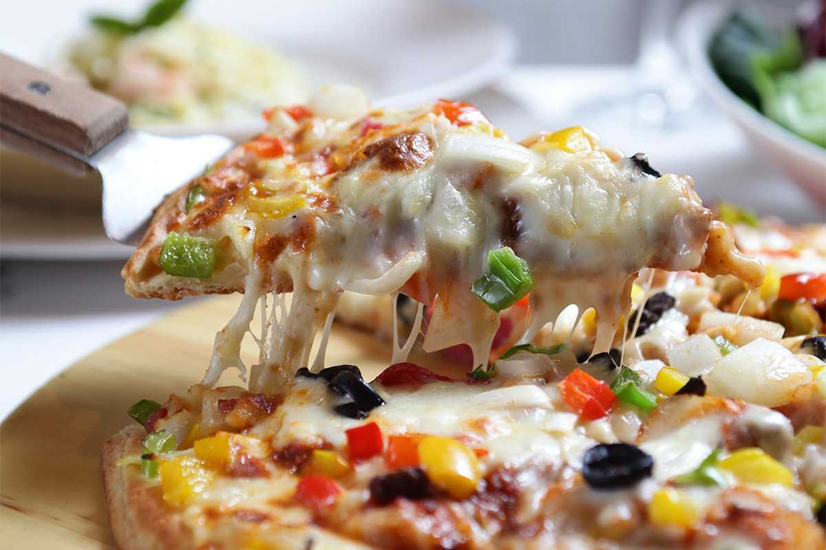 수타짱임실치즈피자 visual