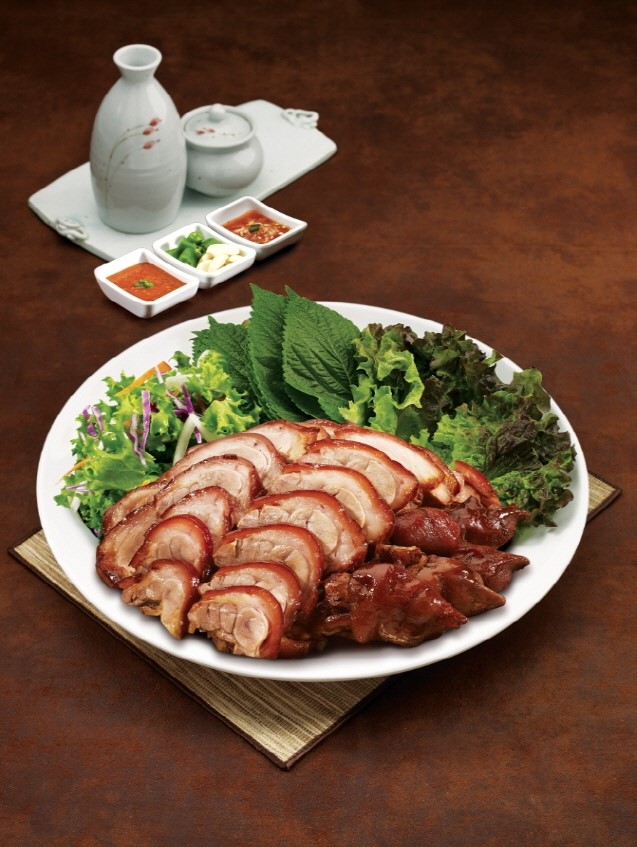 원할머니 보쌈족발 오목교역점 visual